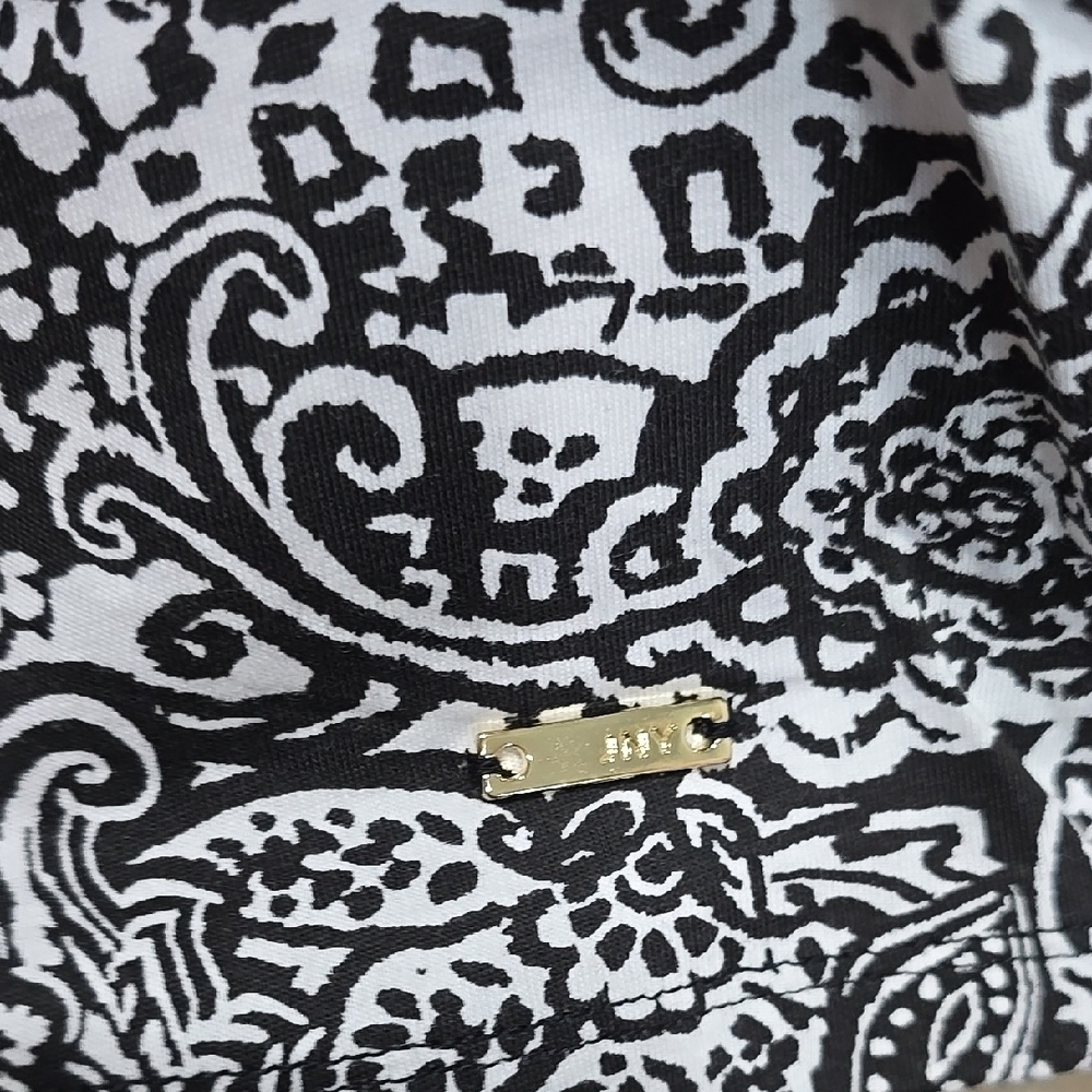 Jones New York Black and White Top - Picture 5 of 10